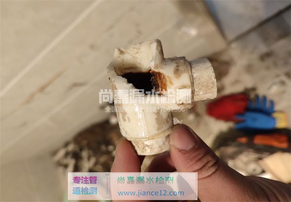 都江堰引起漏水的原因有哪些？